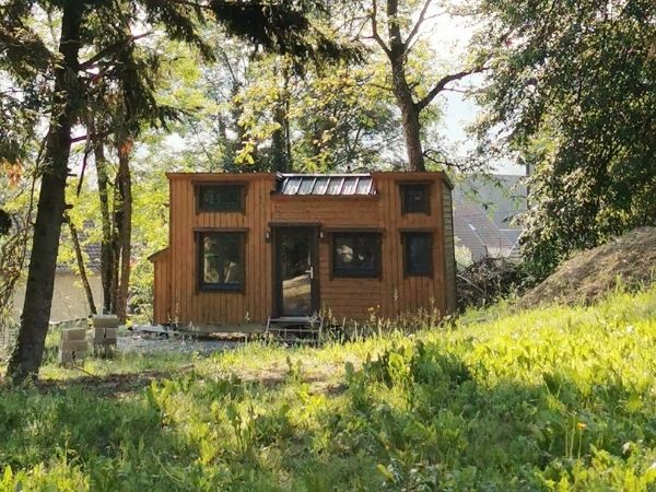 Tiny house Cabane cosy sauna pour 4 personnes dans le Doubs 25